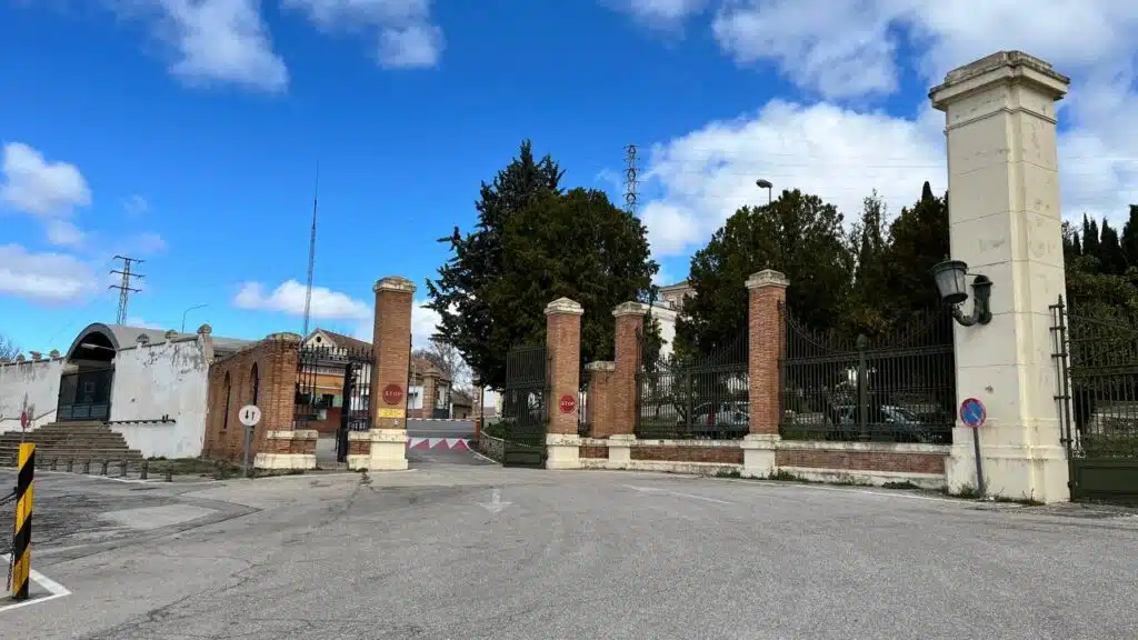 fabrica de polvora entrada