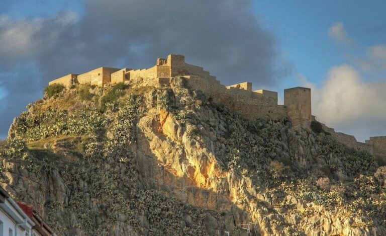 ÍLLORA: EL OJO DERECHO DE GRANADA