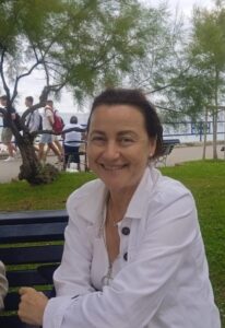 ENTREVISTA A: ISABEL MARTOS  “Viajes y otros desatinos”