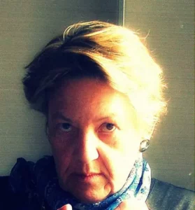 ENTREVISTA A:  JOSEFINA MARTOS PEREGRÍN