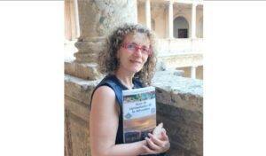 ENTREVISTA A: CAROLINA MOLINA