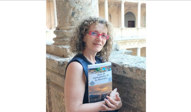 ENTREVISTA A: CAROLINA MOLINA